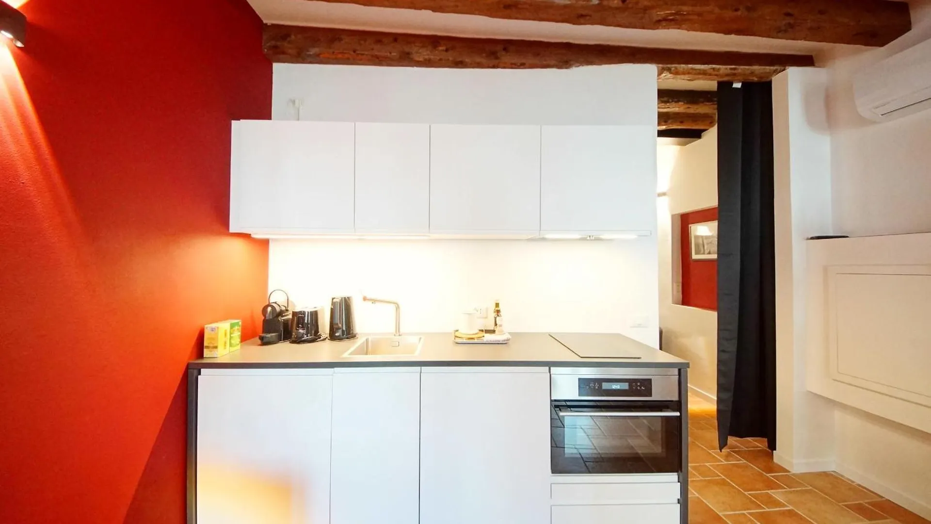 Dolcevita Apartments N 517 Canal View 威尼斯